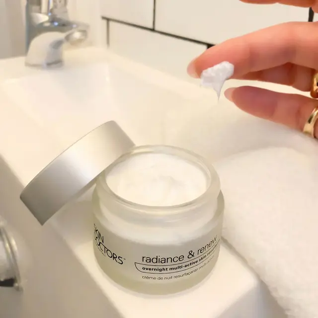 Skin Doctors Radiance & Renew Cream - Image 4